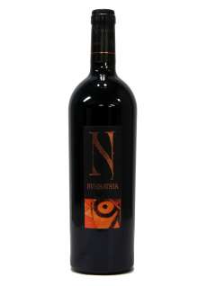 Vino Izadi